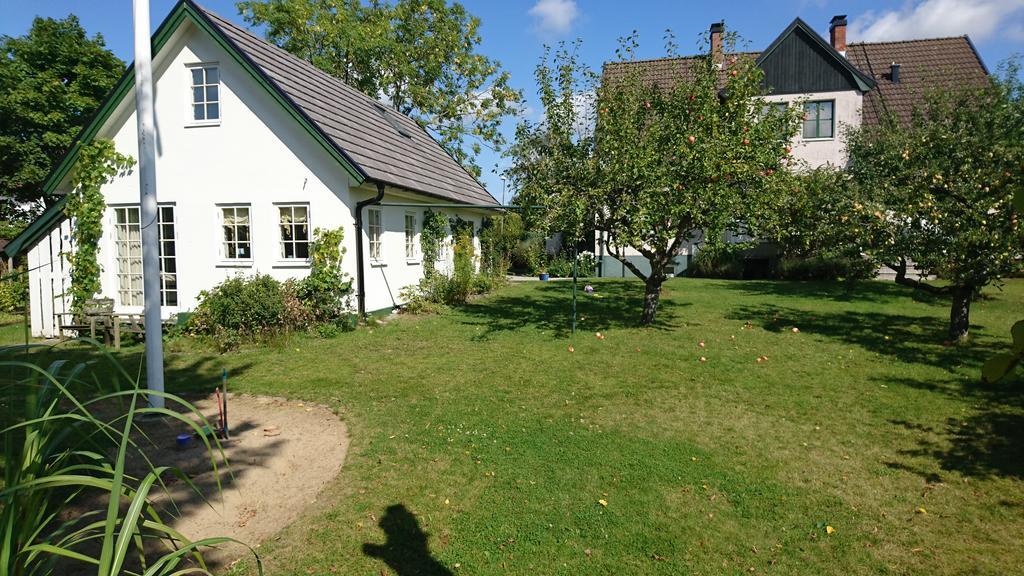 Lillan Hotel Torna Hallestad Kültér fotó